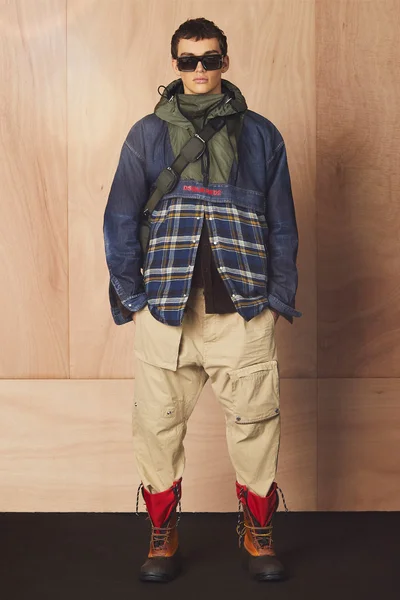 Look 2